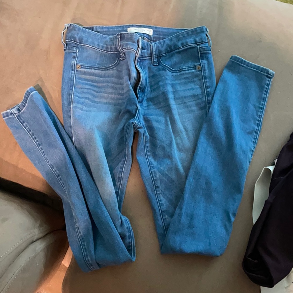 Abercrombie jeans